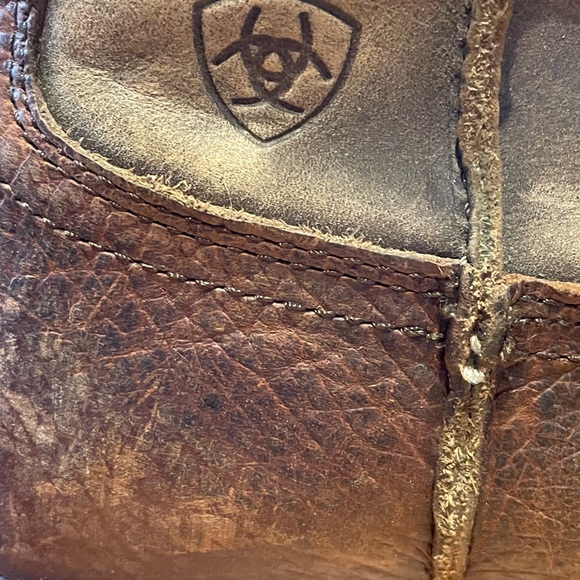 Men’s Ariat Boots. - Picture 6 of 7
